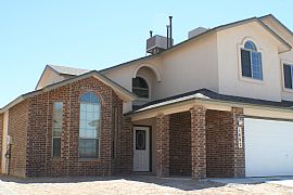 View of the Franklin Mountains,Westside Home for Rent in El Paso, TX (Photo 2 of 3)
