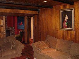 2 bedroom house in Amazing Location! in Tujunga, CA (Photo 2 of 6)