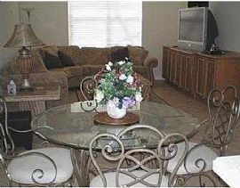 Gorgeous Home Must See! 2bd/2ba in Parrish, FL (Photo 4 of 6)