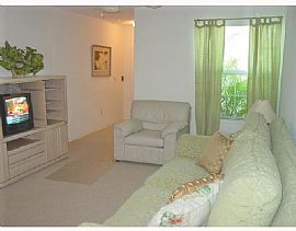 Half Off August Rent. Turnkey Furnished! in Bradenton, FL (Photo 2 of 6)
