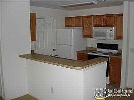 Half Off August Rent! Must See! in Bradenton, FL (Photo 2 of 4)