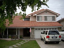 Spacious 4 BD 2.5 BA by a regional park in Anaheim Hills, CA