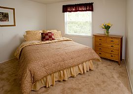 3 Bedroom Townhome near shopping center in Akron, OH (Photo 5 of 6)