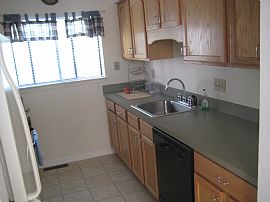 2 BEDROOM NEWLY RENOVATED TOWNHOUSE BRANFORD CT in Branford, CT