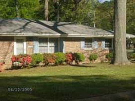 3 Bedroom Home Near I-75 Mnt Zion Blvd in Morrow, GA