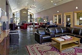 Top Floor 2 Bdrm + Den Darby Estates Condo For Rent in Bellingham, WA