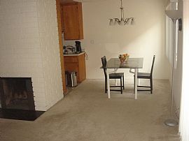 1 Bedroom / 1 Bath Near Santa Monica / Brentwood in West Los Angeles, CA (Photo 4 of 6)