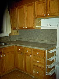 2 Bedroom Upper Duplex Utilities Paid in Minneapolis, MN (Photo 5 of 6)