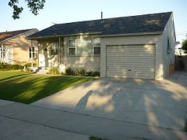 Very Cute 2 Bedroom House in Lakewood in Lakewood, CA