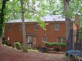 BEAUTIFUL BRICK HOME  in Jonesboro, GA (Photo 3 of 5)