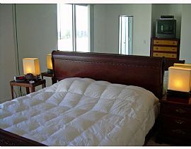 Amazing Views Waterfront Penthouse in North Miami Beach, FL (Photo 5 of 6)