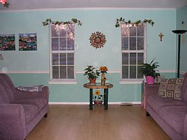 Lovely 5BR Home with amazing yard in Silver Spring, MD (Photo 4 of 6)