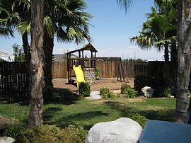 Amazing home perfect for entertaining! in Bakersfield, CA (Photo 5 of 6)