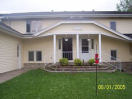 Wonderfull 7 Bedroom 3 Bath Home in Next to City Park in Saint Bonifacius, MN