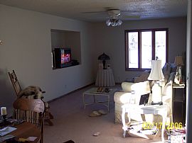 Wonderfull 7 Bedroom 3 Bath Home in Next to City Park in Saint Bonifacius, MN (Photo 5 of 5)