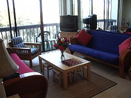 2 br penthouse mission beach steps to the ocean or bay in San Diego, CA (Photo 5 of 6)