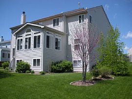 Beautiful and Great Value! in McHenry, IL (Photo 2 of 6)