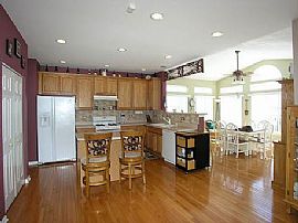 Beautiful and Great Value! in McHenry, IL (Photo 4 of 6)