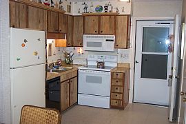 2 BR 2 BA Furnished Villa on HHI - Walk to Beach in Hilton Head Island, SC (Photo 2 of 6)