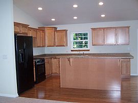 3 Bedroom with Finished Basement! in Johnsburg, IL (Photo 1 of 6)