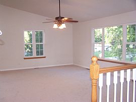 3 Bedroom with Finished Basement! in Johnsburg, IL (Photo 4 of 6)