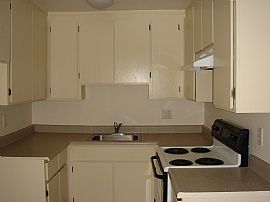 Nice Quite Neighborhood in West Oakland  in Oakland, CA (Photo 2 of 3)