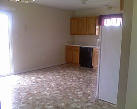 MUST SEE 2005 SINGLE FAMILY HOME, 3 BD & 2BTH, FOR RENT in Richmond, VA (Photo 2 of 3)