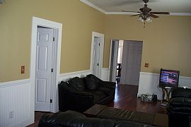 3 bedroom home  in Vallejo, CA (Photo 2 of 6)