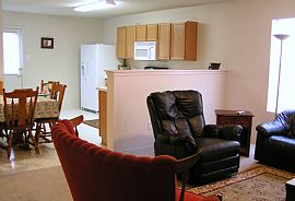 Open Floor Plan, Great Location, Quiet Neighborhood in Dallas, TX (Photo 2 of 5)