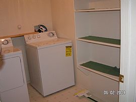 Open Floor Plan, Great Location, Quiet Neighborhood in Dallas, TX (Photo 4 of 5)