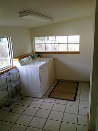 Lovely 3BD/3BA Downtown House--Renovated! in Colorado Springs, CO (Photo 4 of 5)