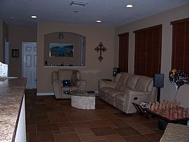 3 bedroom, 2.5 bath, 1-car garage - 2 miles from Singer Island in Riviera Beach, FL