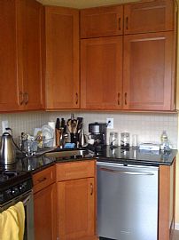 Luxury three level 3bedroom 2.5bath townhouse, no agent fee in North Brunswick, NJ (Photo 2 of 4)