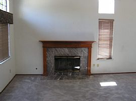 Ready to Move-In in Antioch, CA (Photo 2 of 6)