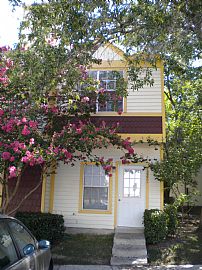 Cute Townhome great schools (Coker, Bradley and MacArthur) in San Antonio, TX