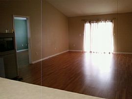 Charming 4/2/2 house for rent! in New Port Richey, FL (Photo 4 of 6)