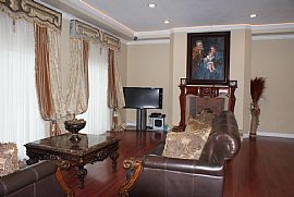 LUXURY HOME, HIGH END UPGRADES IN SECTION 10, RV/BOAT PARKING!! in Las Vegas, NV (Photo 5 of 6)