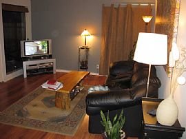 Furnished 800 Sq. Ft Condo  in Magnolia, WA (Photo 2 of 4)