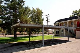 No Deposit on a Nice 2Bed 1Bath Apt in San Bernardino, CA (Photo 2 of 6)