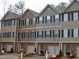 !!!!!Just like new available for rent!!!!! in Stone Mountain, GA