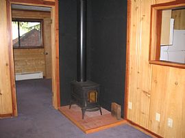 One bedroom one bath cottage among the Redwoods in Monte Rio, CA (Photo 2 of 5)