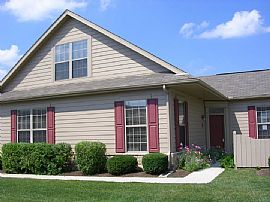 Powell Condo with 3 Bedrooms - Gorgeous!!  in Powell, OH