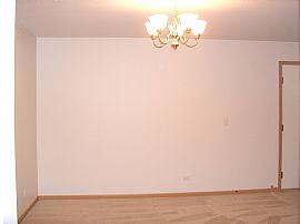 Large 2-story home with 4 bedrooms 2 1/2 Baths in Hampshire, IL (Photo 3 of 6)