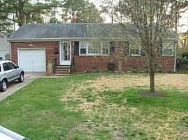 3bdrm home w/ garage on culdesac in Hampton, VA (Photo 4 of 4)