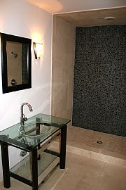 Architectural Home for rent in Tempe at ASU main campus. in Tempe, AZ (Photo 5 of 6)