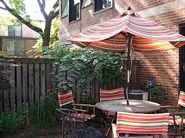 4 Bedroom Townhouse near UIC, Little Italy, Loop, Columbia in Chicago, IL
