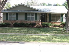 Great Urbandale Ranch For Rent in Urbandale, IA