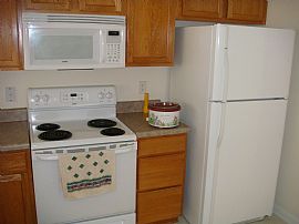 Renting very nice 3 br 2 1/2 bath in quiet Harrisburg Community in Charlotte, NC (Photo 2 of 4)