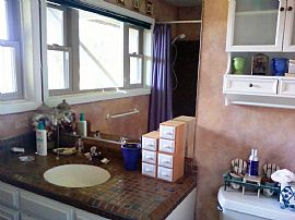 Furn.,Sunny, Spacious, Fireplace, Views, Private Floor of House in Mill Valley, CA (Photo 12 of 12)