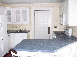 GORGEOUS 3 Bedroom House in Home Park! in Atlanta, GA (Photo 4 of 6)